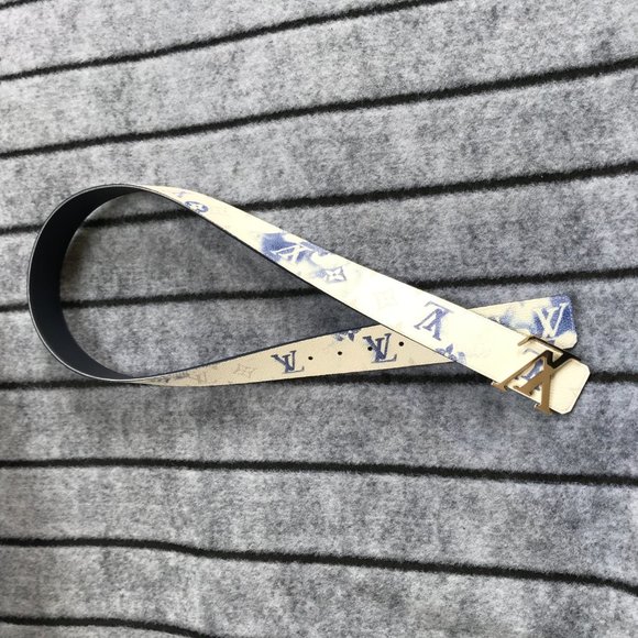 Louis Women white leather belts